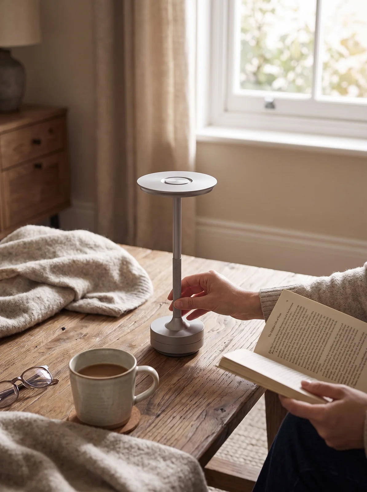 Rechargeable Touch Desk Lamp - iwt2_image