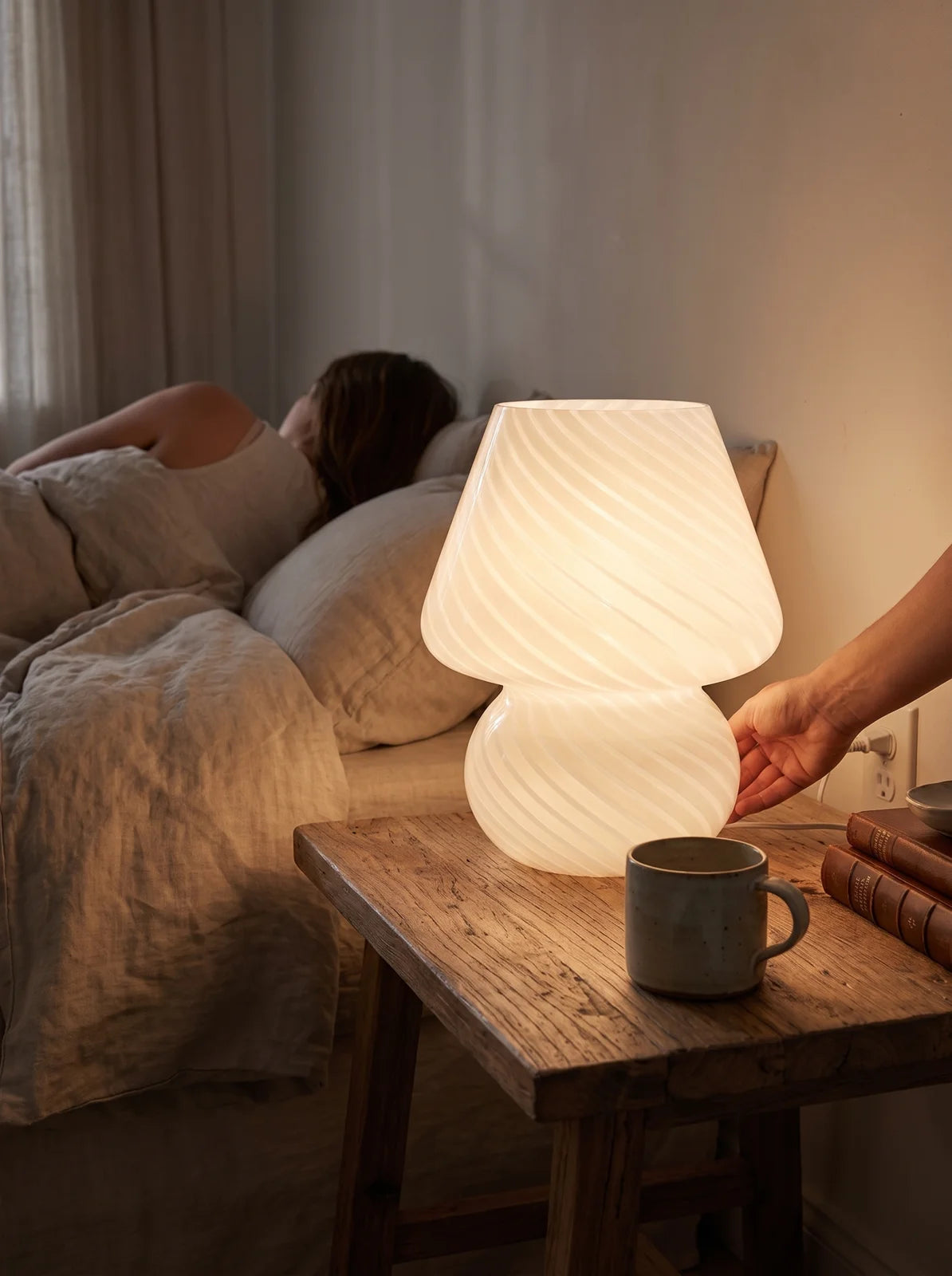 Murano-Style Glass Mushroom Lamp - iwt3_image