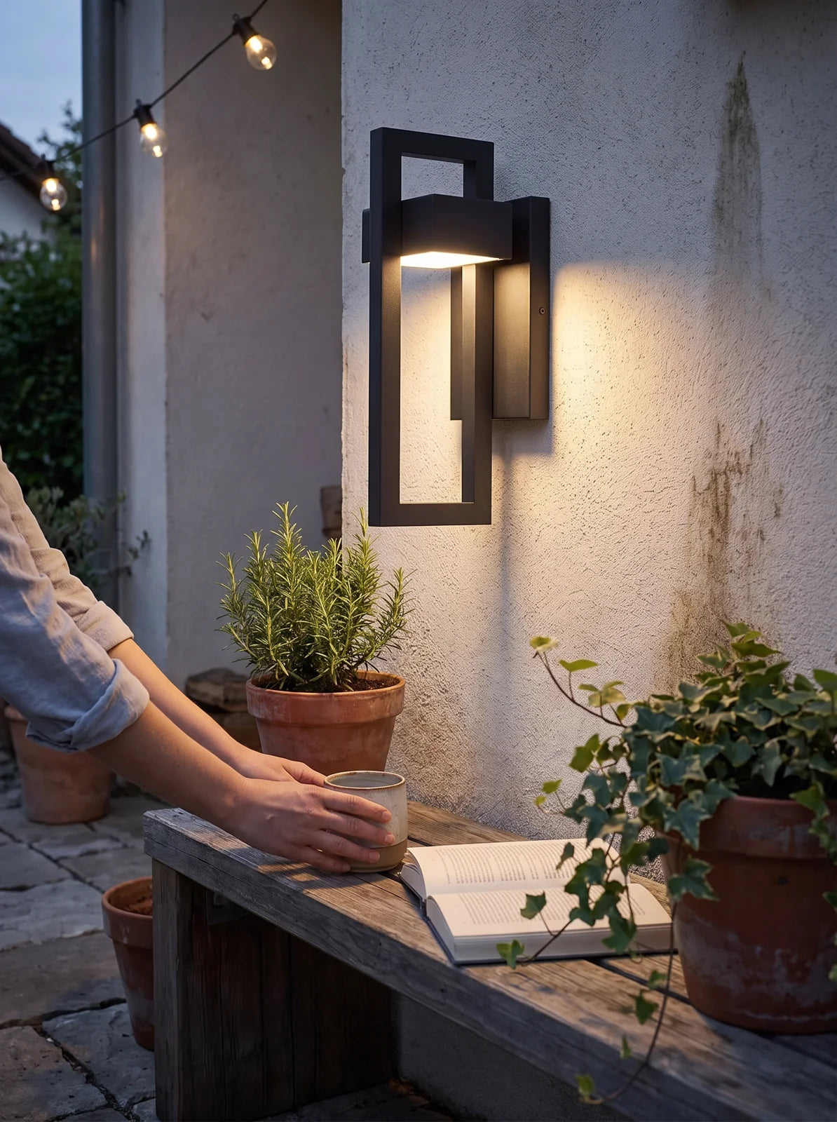 Scandinavian Aluminium Wall Light - iwt2_image