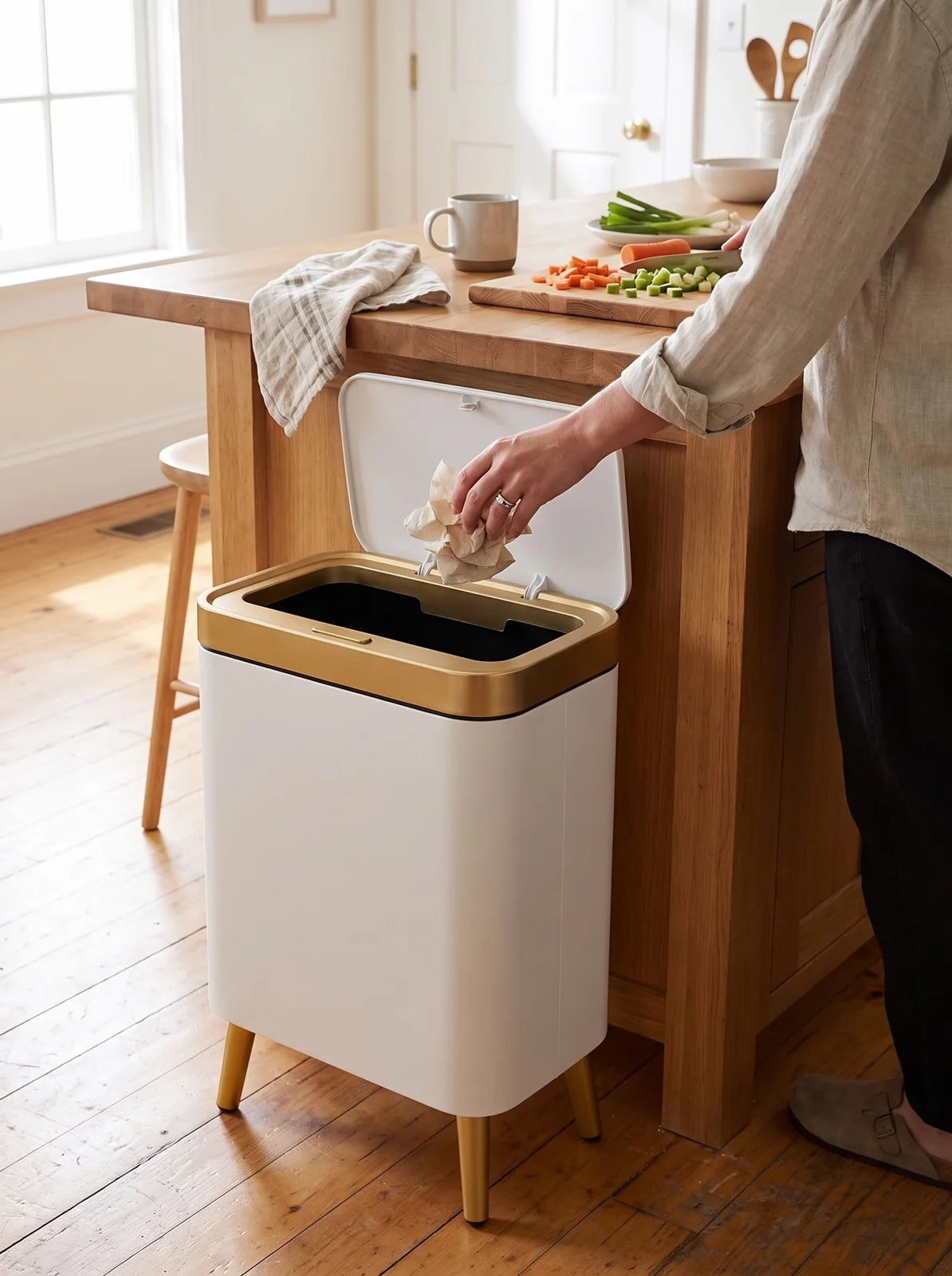 15L Odour-Sealing Trash Can - iwt1_image