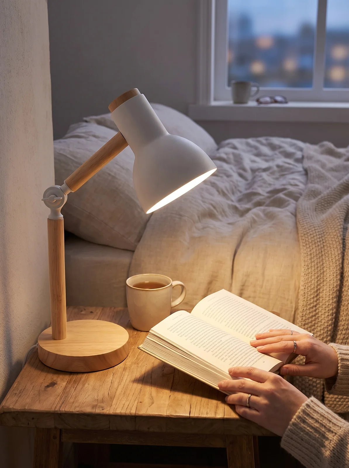 Nordic Wooden Desk Lamp - iwt2_image