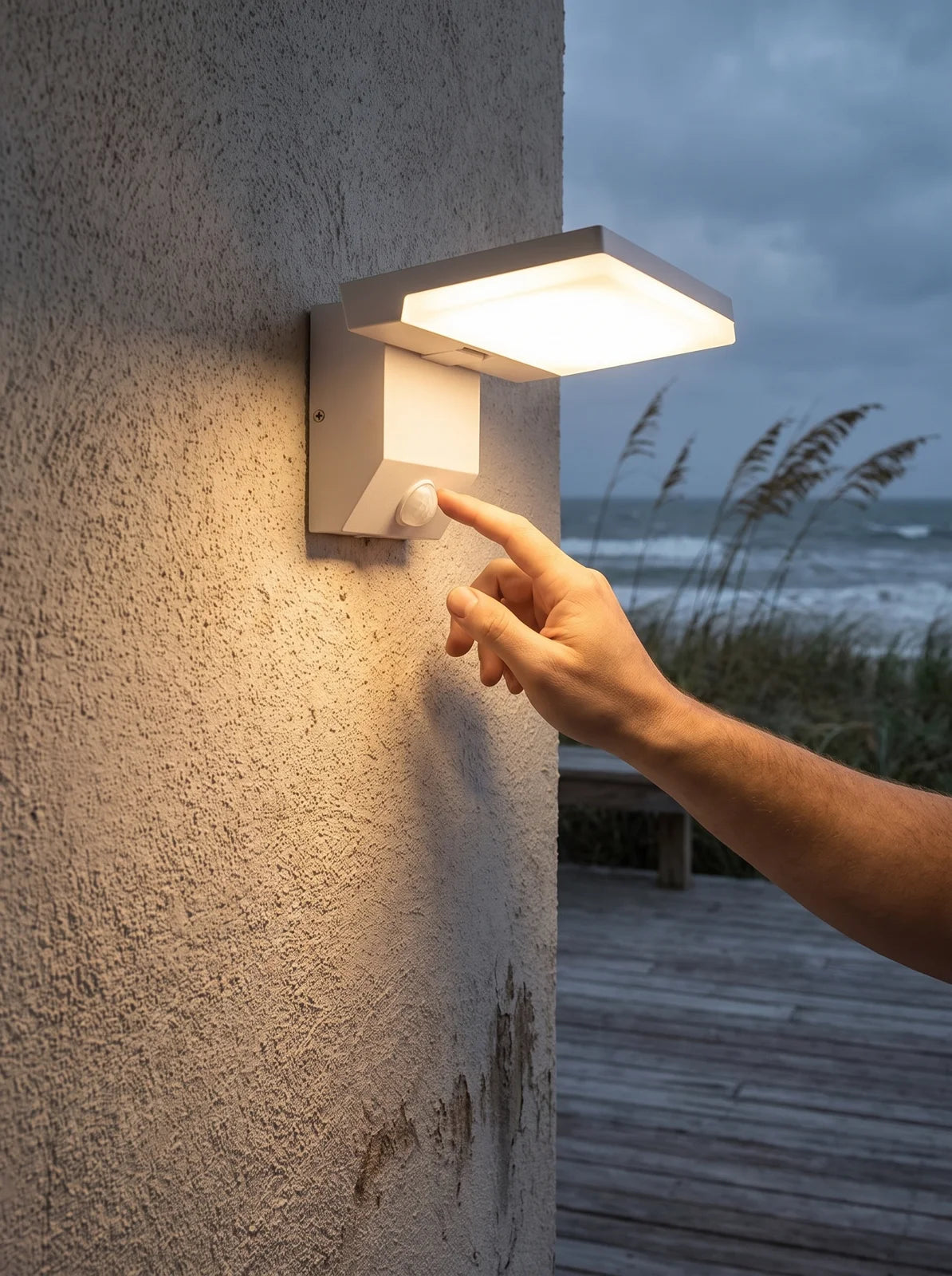 LumiFold Outdoor Wall Light - iwt2_image