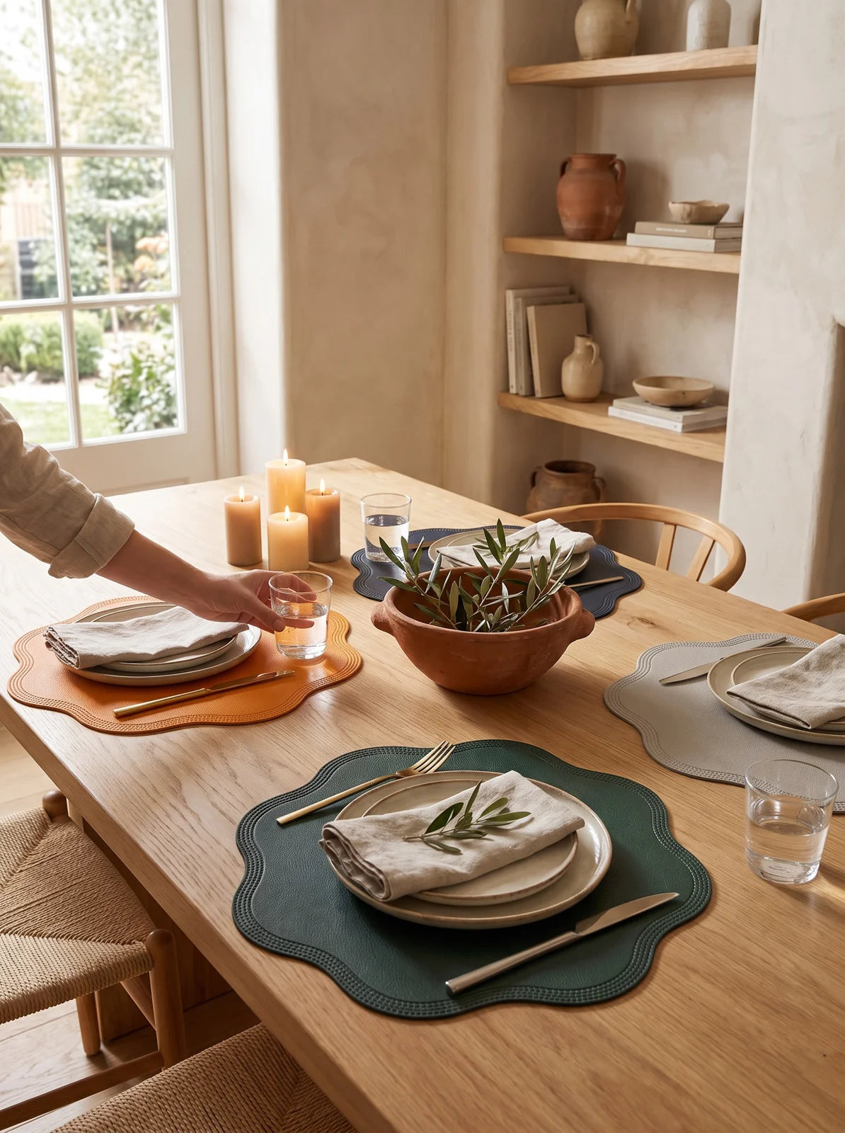FloraMat Round Faux Leather Placemats - iwt3_image