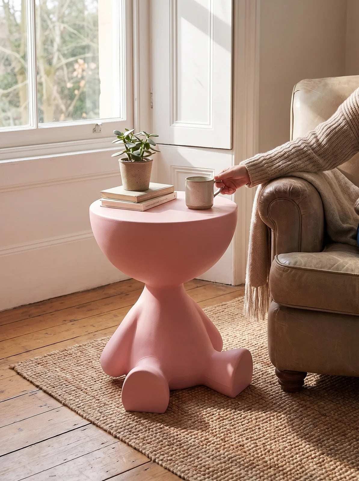 Cartoon Bear Side Table - iwt1_image