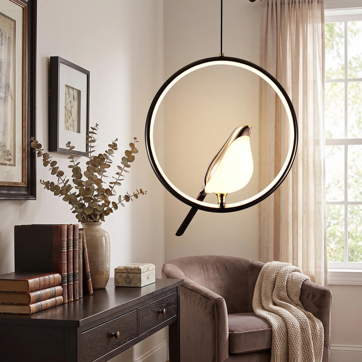 Magpie Pendant Light - D (webp)