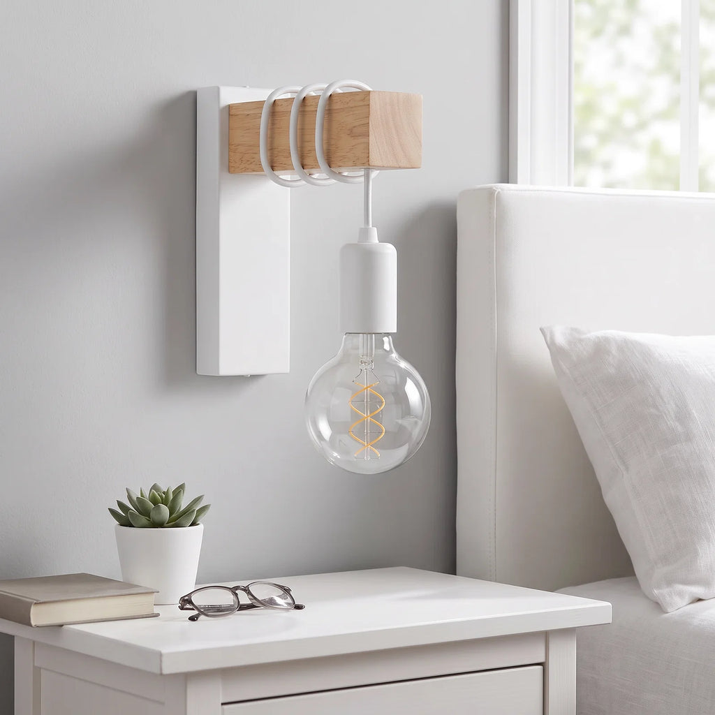 Modern Industrial Wall Sconce | E27 Base & Metal Finish