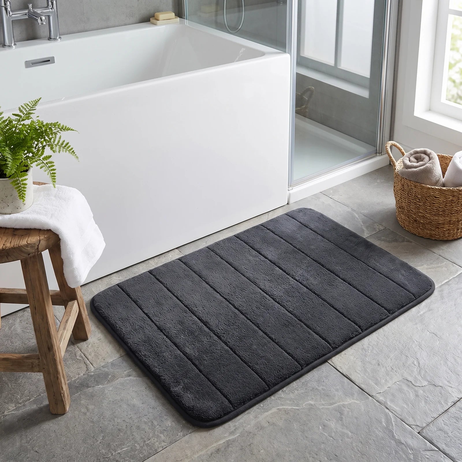 UltraSoft Absorbent Bath Mat | Anti-Slip & Fast-Dry Design