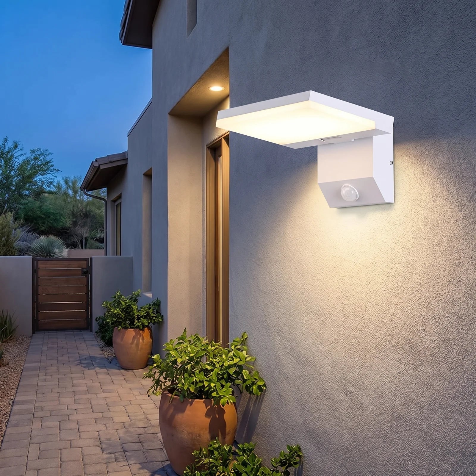 LumiFold Outdoor Wall Light White